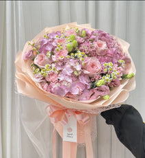 ช่อดอกไม้ Adorable Flora Bouquet
