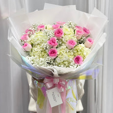 'Love in Bloom' Bouquet