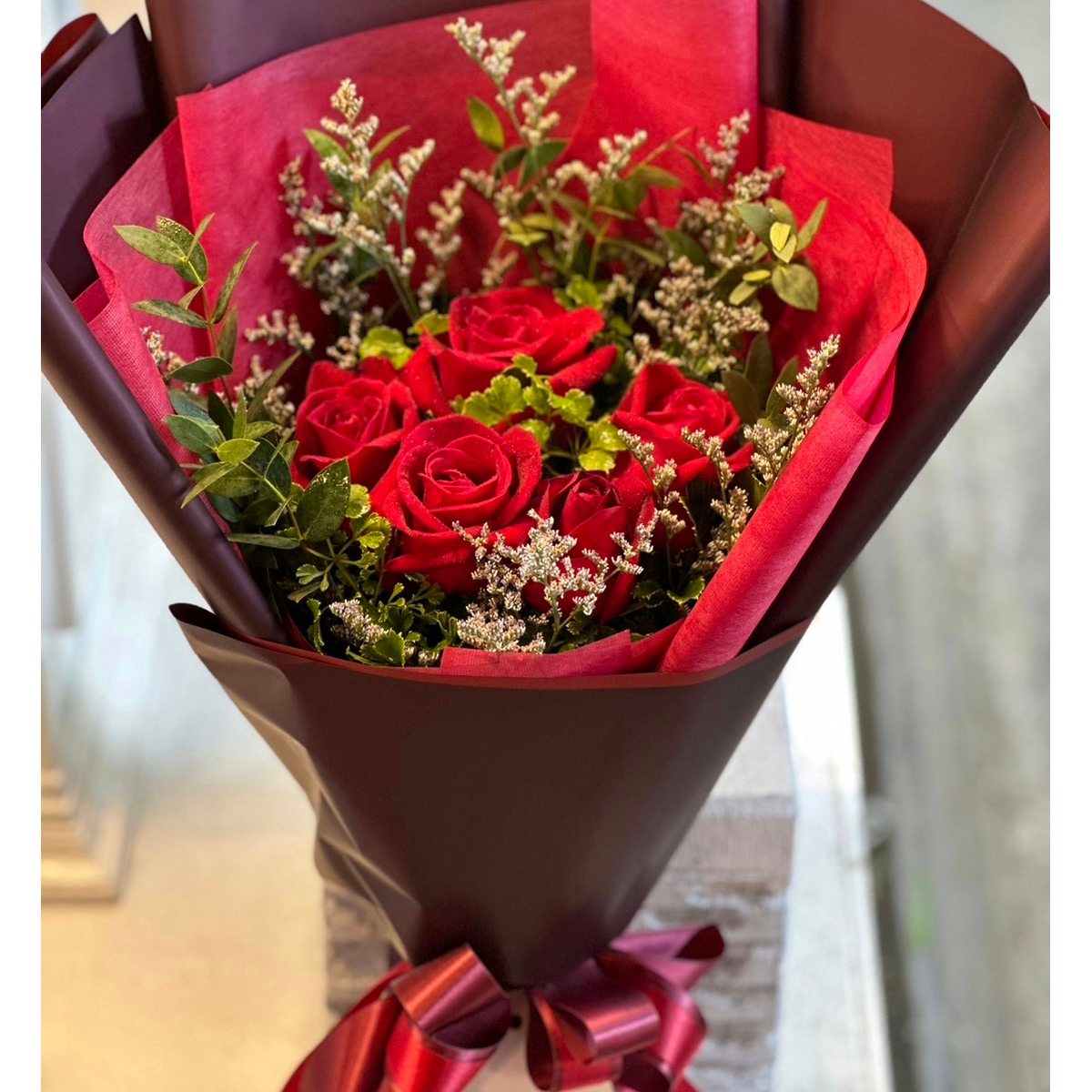 "Love Story" bouquet of 5 red roses